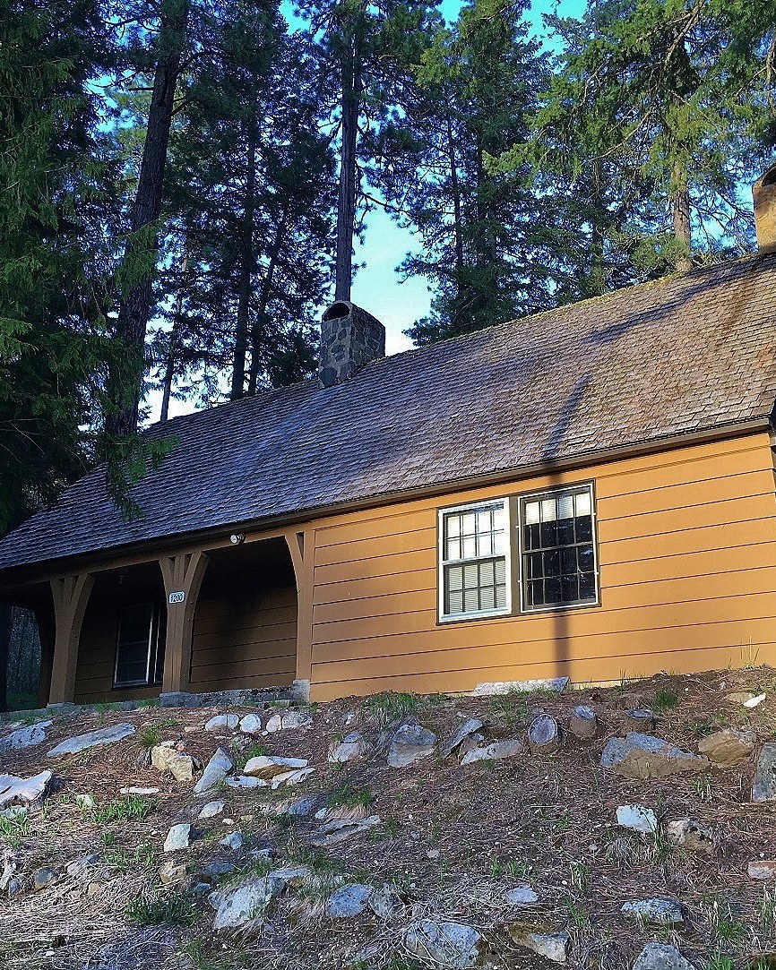 Lake Wenatchee residence, Chelan County